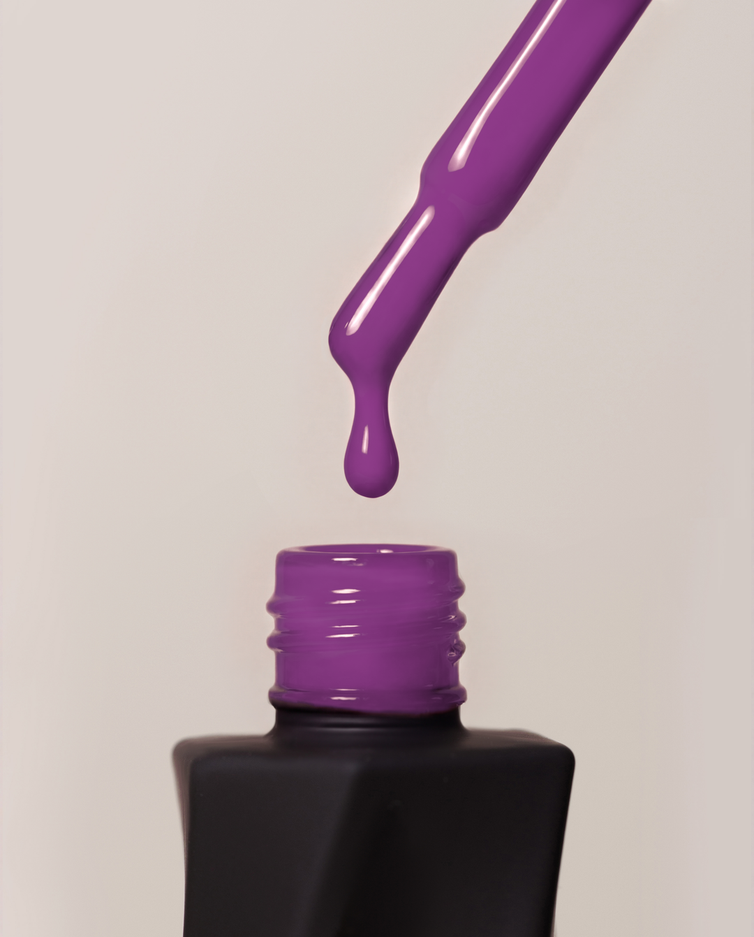 Gel Polish Amethyst Dusk – Evolve – Oja Semipermanenta 10ml