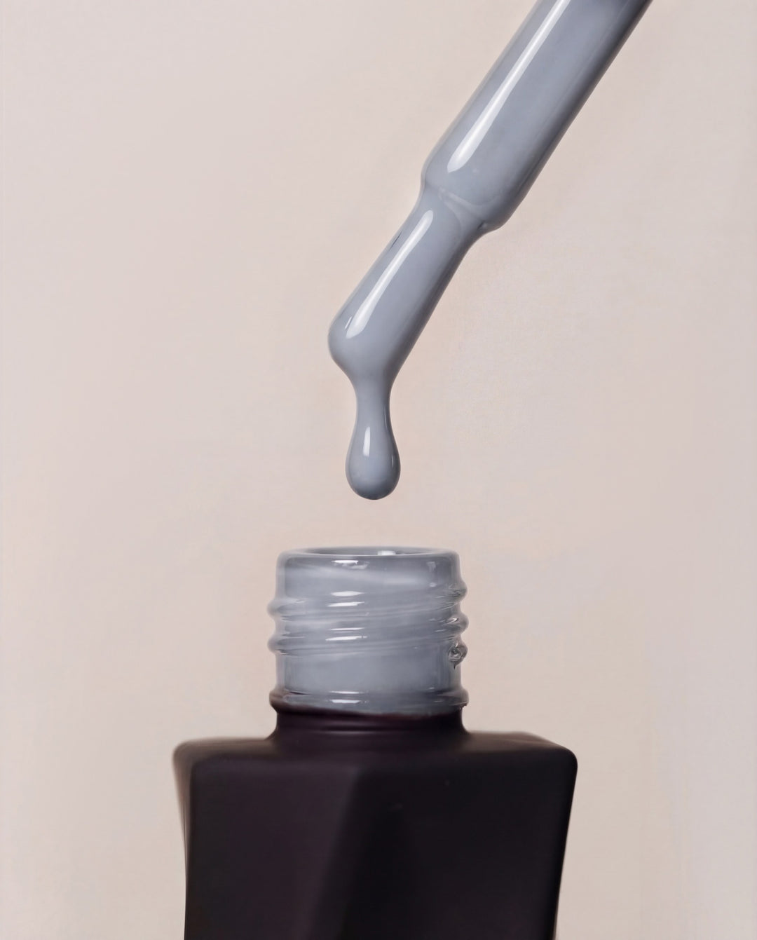 Gel Polish Stone Grey – Evolve – Semi-Permanent Nail Polish 10ml