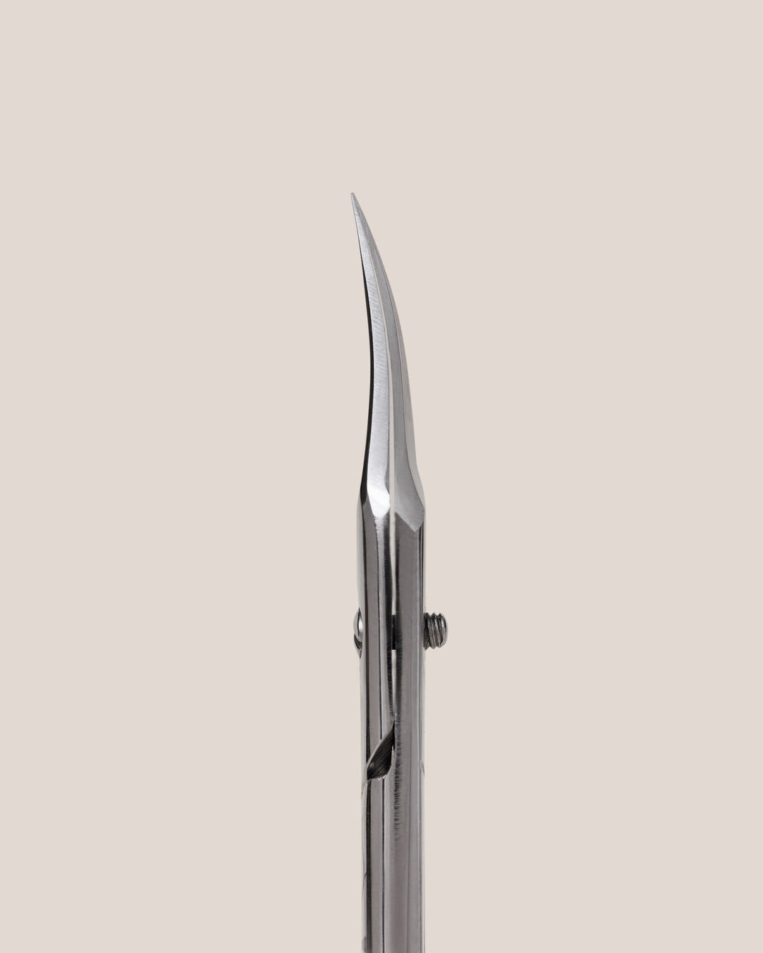 Forfecuta Profesionala Cuticule REVEAL – Pentru Stangaci (15 mm)